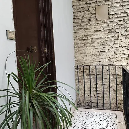 Апартаменты Trastevere Bertani Miniapartment *